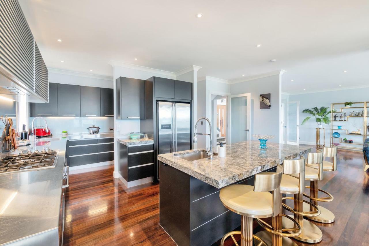 Willa Orakei Grandeur Mansion With Sea Views & Pool Auckland Zewnętrze zdjęcie